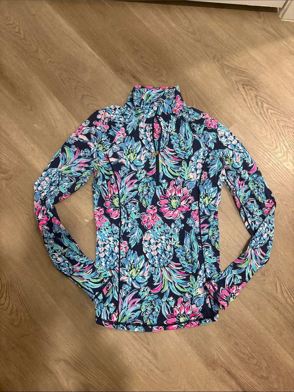 Lilly Pulitzer Blue Tie Front Fitted Polo Top